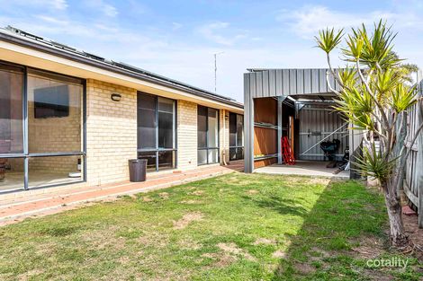 Property photo of 2 Hideaway Cove Halls Head WA 6210