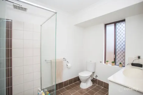 Property photo of 38 Hull Way Beechboro WA 6063