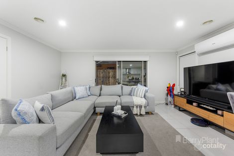 Property photo of 59 Walkside Boulevard Fraser Rise VIC 3336