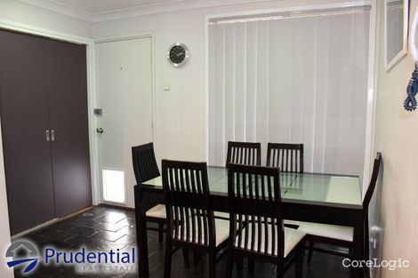 Property photo of 39 Lorenzo Crescent Rosemeadow NSW 2560