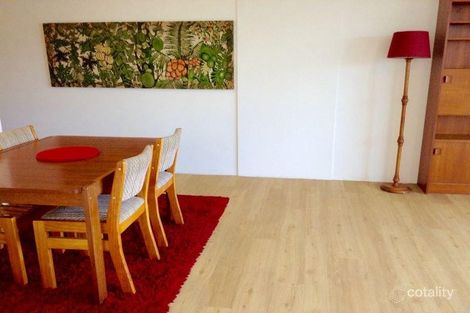 Property photo of 2/4 Elizabeth Avenue Broadbeach QLD 4218