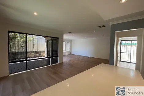 Property photo of 8 Olcote Street Doubleview WA 6018