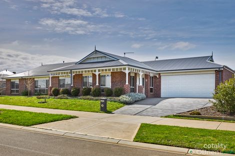 Property photo of 9 Highvale Rise Warragul VIC 3820