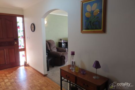 Property photo of 3 Rintoull Court Rosedale VIC 3847