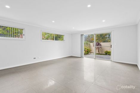 Property photo of 2/5 Harvey Street Warilla NSW 2528