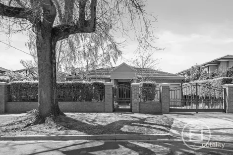 Property photo of 11 Winifred Crescent Glen Iris VIC 3146