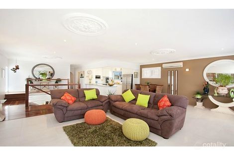 Property photo of 1/28 Murlong Crescent Palm Beach QLD 4221