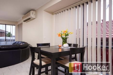 Property photo of 2 Bill Place Hampton Park VIC 3976