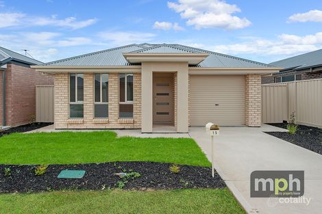 Property photo of 15 Geoff Road Munno Para West SA 5115