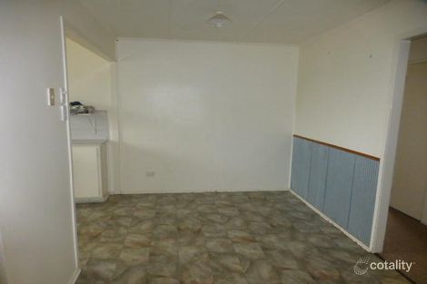 Property photo of 4 McLennan Court Dysart QLD 4745