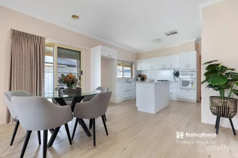 Property photo of 8 Shetland Drive Moama NSW 2731