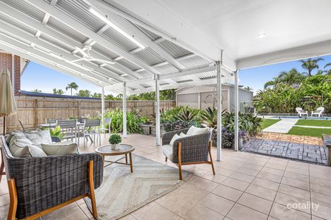 Property photo of 2 Swordfish Court Birkdale QLD 4159