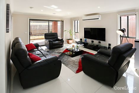 Property photo of 14 Creekedge Views Epping VIC 3076