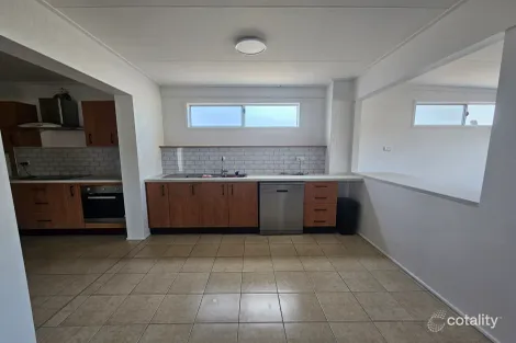 Property photo of 14 Valley Drive Cannonvale QLD 4802