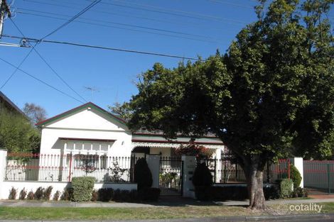 18 Talbot Ave, St Kilda East, VIC 3183