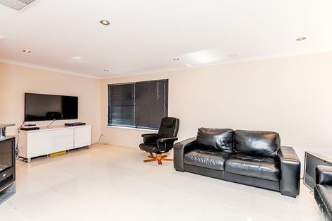 Property photo of 32 Manapouri Meander Joondalup WA 6027