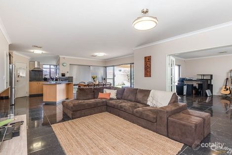 Property photo of 14 Bartlett Way Canning Vale WA 6155