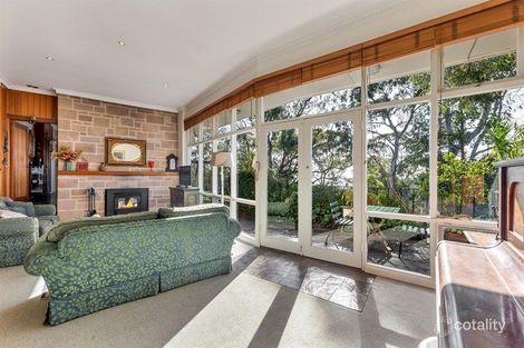 Property photo of 27 Winding Way Belair SA 5052