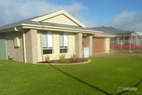 14 Par St, Glenroy, NSW 2640