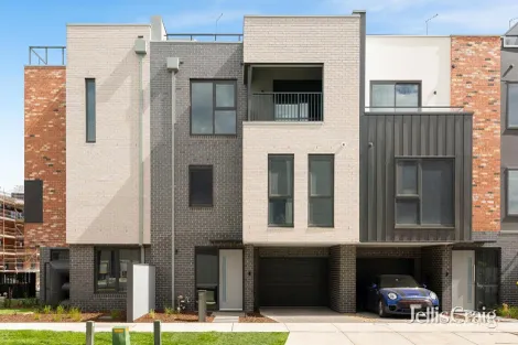 Property photo of 1 Felicia Road Williamstown North VIC 3016