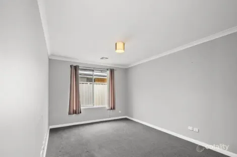 Property photo of 53 Molonglo Crescent Baldivis WA 6171