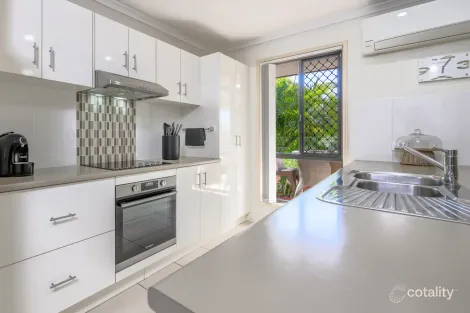 Property photo of 2 Bessie Court Boyne Island QLD 4680