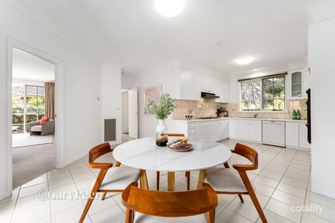 Property photo of 2/21 Octavius Avenue Caulfield North VIC 3161