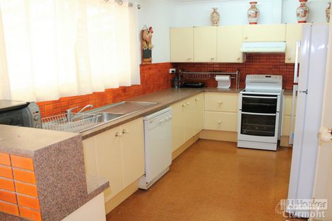 Property photo of 25 Francis Street Clermont QLD 4721