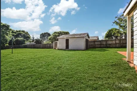 Property photo of 7 Park Street Wilsonton QLD 4350