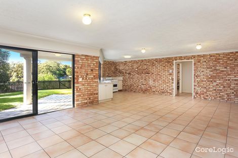 Property photo of 30 Jarrahdale Drive Elanora QLD 4221
