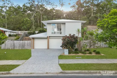 18 Bass Ct, Oxenford, QLD 4210