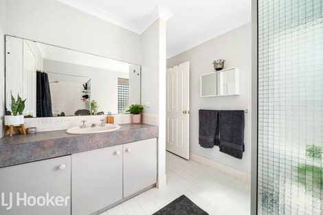 Property photo of 12 Lessar Place Parkwood WA 6147