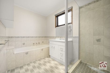 Property photo of 34 Callistemon Avenue Keysborough VIC 3173