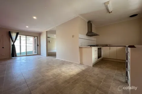Property photo of 72 Northumberland Crescent Shepparton VIC 3630