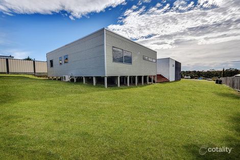 Property photo of 52 Albatross Road Kalimna VIC 3909