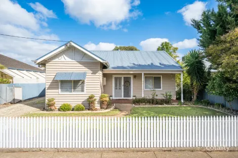 Property photo of 68 Hawdon Street Shepparton VIC 3630