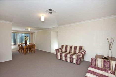 Property photo of 15 Cypress Close Fletcher NSW 2287