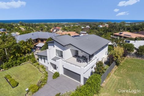 Property photo of 32 Warrambool Road Ocean Shores NSW 2483