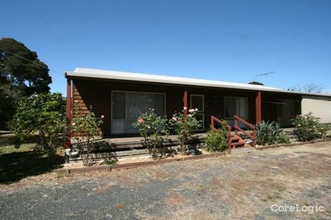 Property photo of 16 Pine Avenue Cowes VIC 3922