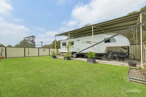 Property photo of 2 Sackville Street Killingworth NSW 2278