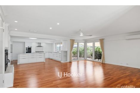 9 Velvet Gr, Eaton, WA 6232