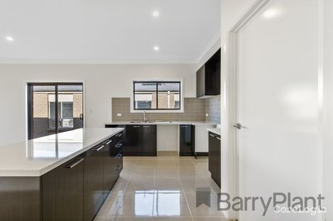 Property photo of 47 Wanneroo Circuit Harkness VIC 3337
