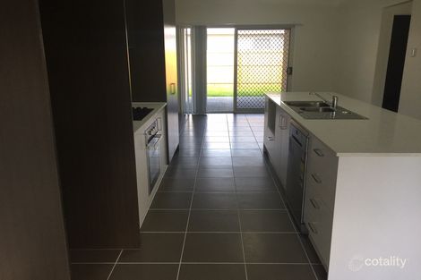 Property photo of 1/32 Beech Drive Morayfield QLD 4506