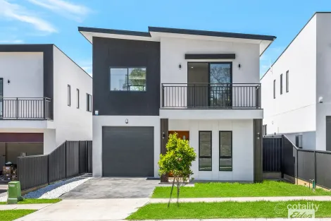 Property photo of 14 Rosoff Avenue Leppington NSW 2179