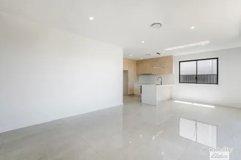 Property photo of 14 Rosoff Avenue Leppington NSW 2179