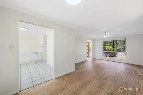 Property photo of 9 Daintree Way Tewantin QLD 4565