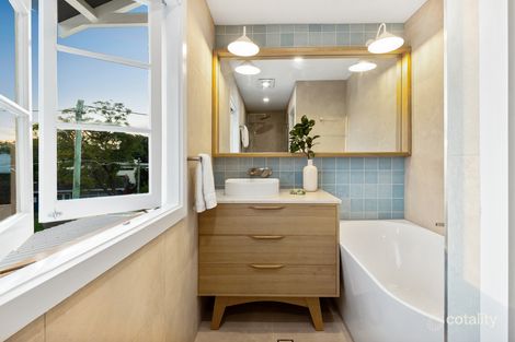 Property photo of 12 Orient Road Yeronga QLD 4104