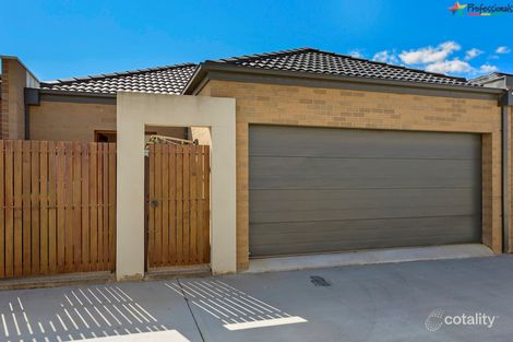 Property photo of 61 Victoria Cross Parade Wodonga VIC 3690