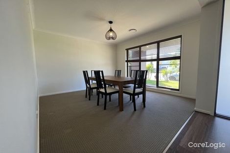 Property photo of 4 Willow Way Rochedale QLD 4123