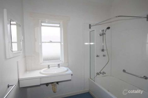 Property photo of 5 Elmsleigh Road Derwent Park TAS 7009